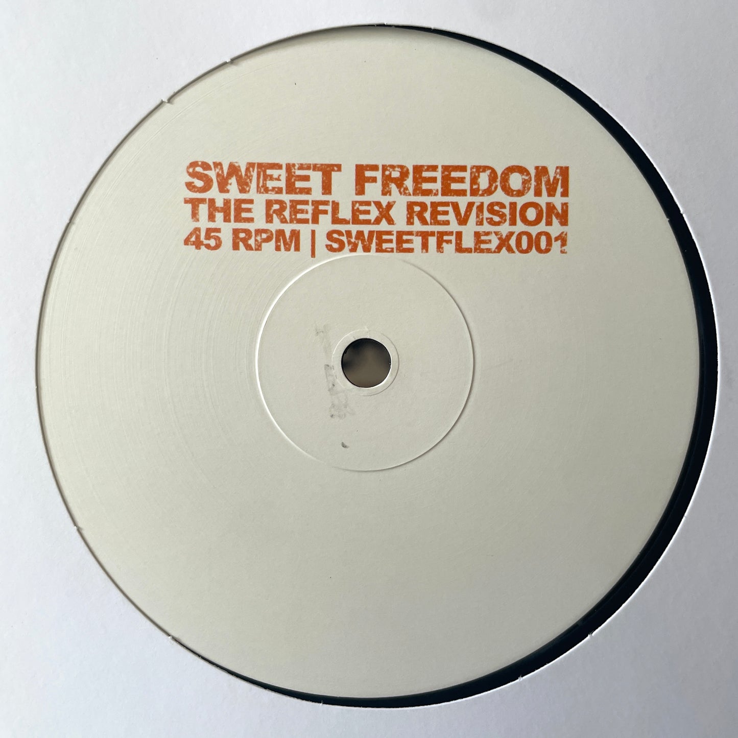 Norman Doray & Darren Crook – Sweet Freedom (The Reflex Revision)