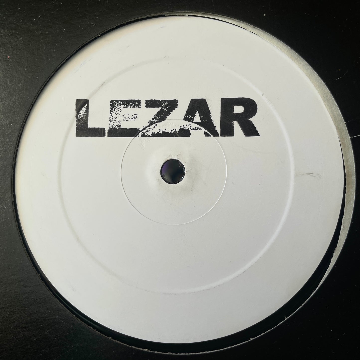 Unknown Artist – Lezar 03