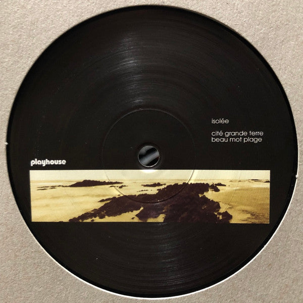 Isolée – Beau Mot Plage