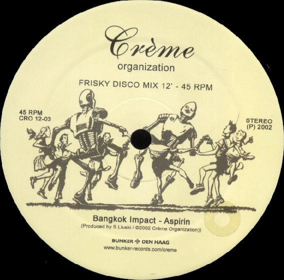 Bangkok Impact – Aspirin / Junge Dame Mit Freundliche Tel