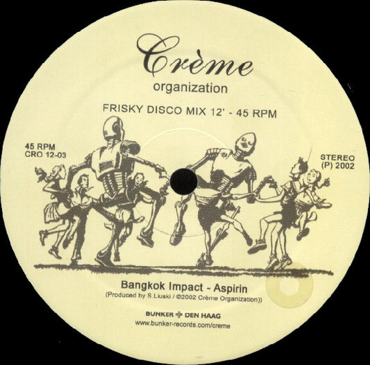 Bangkok Impact – Aspirin / Junge Dame Mit Freundliche Tel