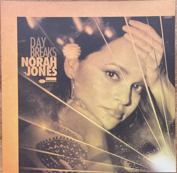 Norah Jones – Day Breaks
