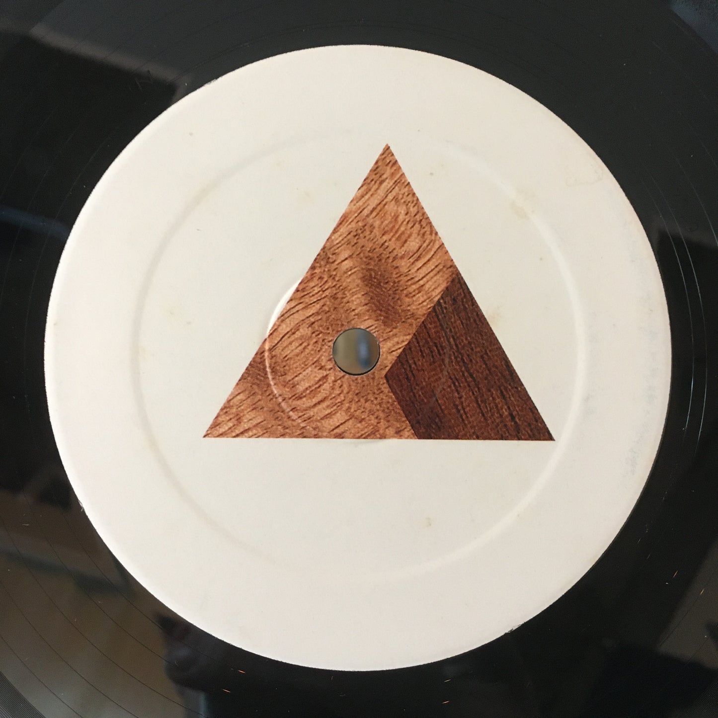 Lindstrøm & Prins Thomas – Mighty Girl