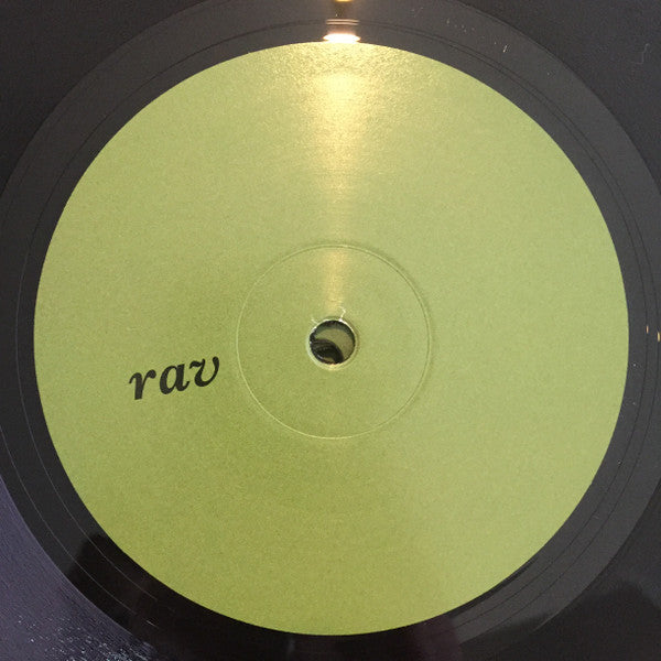 Rav – Rav001