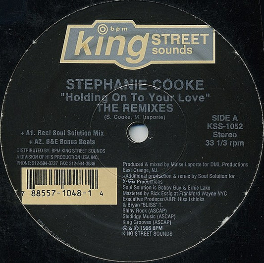 Stephanie Cooke – Holding On To Your Love (The Remixes)