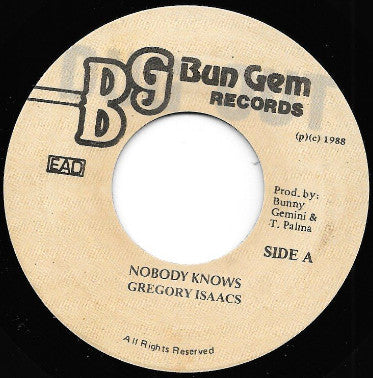 Gregory Isaacs ‎– Nobody Knows