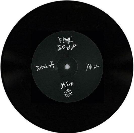 FUMU – Skinned